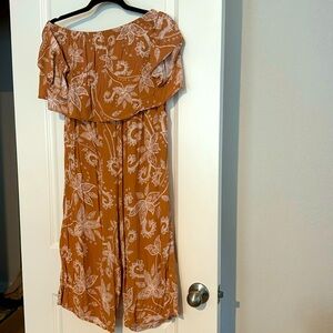 Floral off-the-shoulder romper